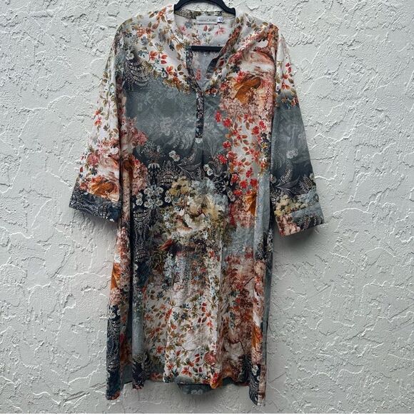 JOHNNY WAS Calme Dress Women XS Henley Shift Kaftan Floral Boho Oversized‎ - Picture 2 of 10